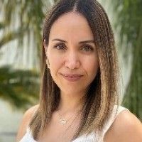 Tovar-Agredano, Adriana